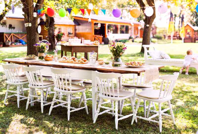 Party Celebrant Melbourne4 Graduation MC host Melbourne